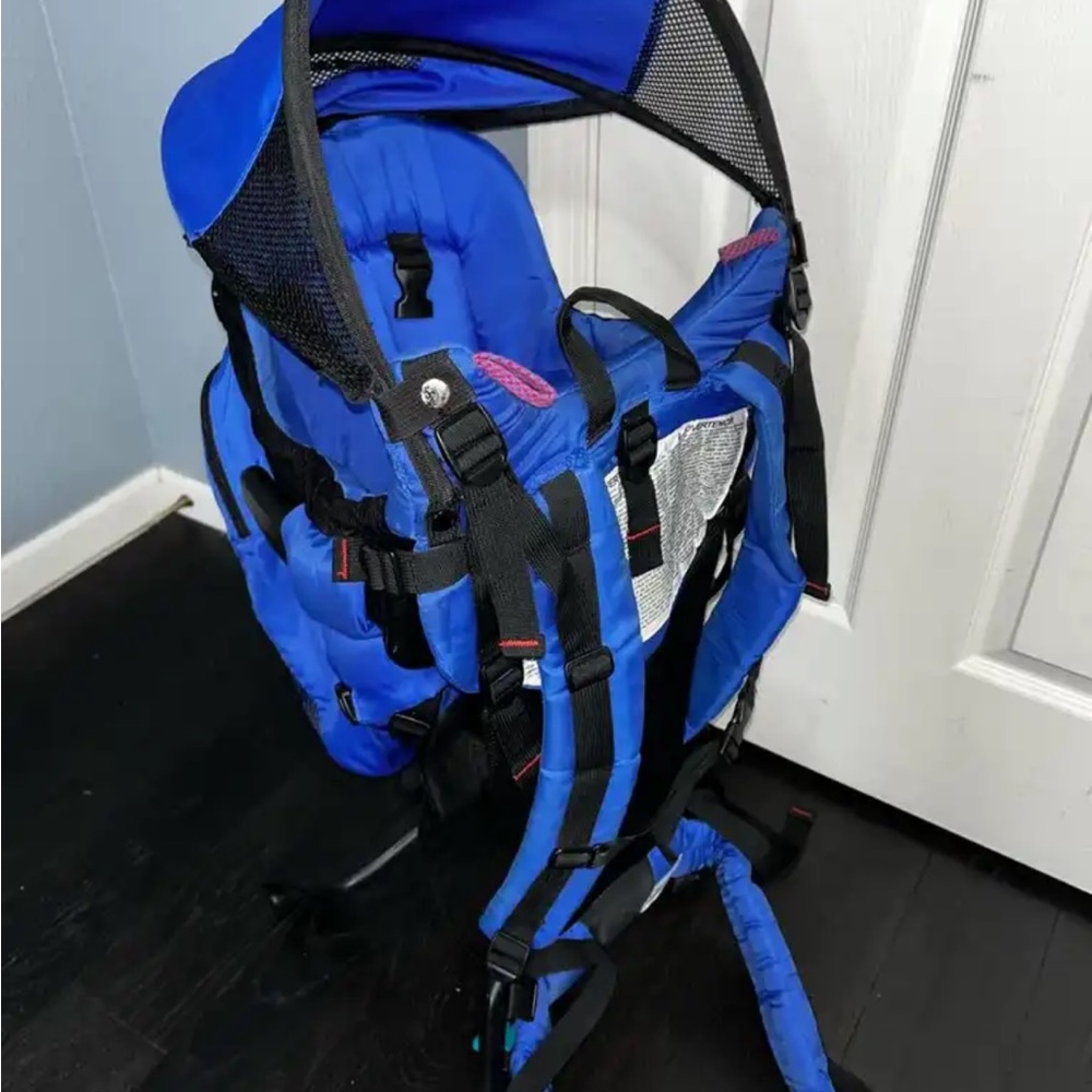 Evenflo trailblazer hiking baby carrier